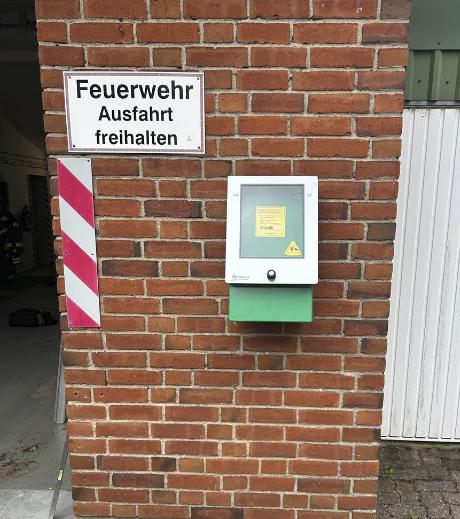 Linnau hat jetzt einen Defibrillator